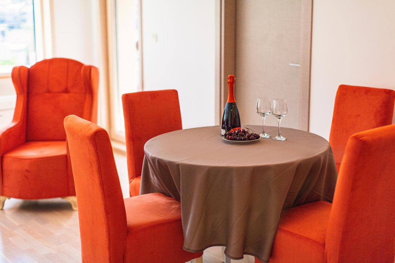 Montesun Fontana Apartments Budva Eksteriør bilde
