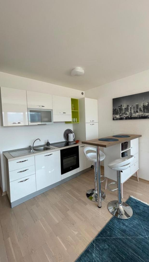 Montesun Fontana Apartments Budva Eksteriør bilde